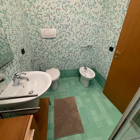 Casa Roberta Con Favolosa Terrazza Privata 펜션 *