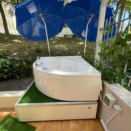 Casa Roberta Con Favolosa Terrazza Privata 펜션