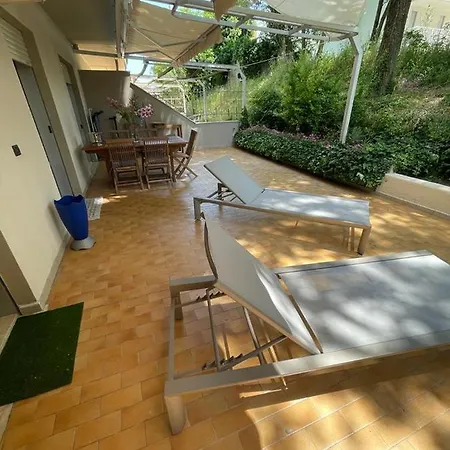 Casa Roberta Con Favolosa Terrazza Privata Holiday home *